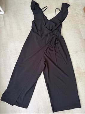 Emma & Michele Black Jumpsuit Size 10